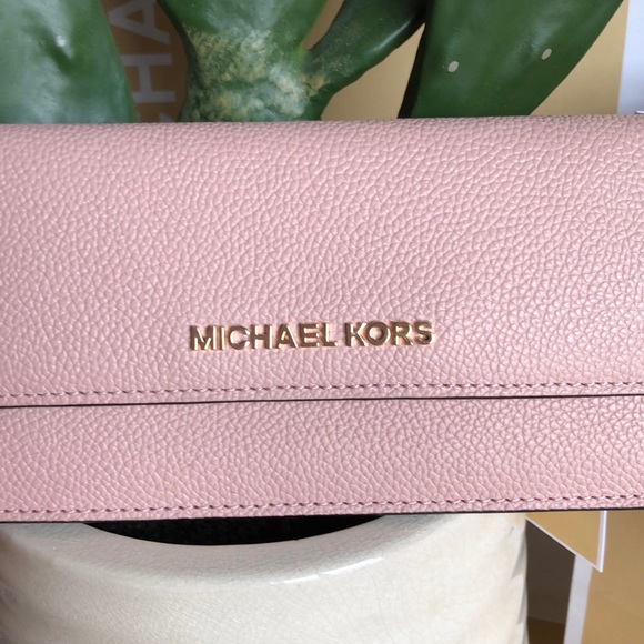 🌹Michael Kors Wallet🌹 - Picture 5 of 8